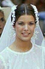 Coiffure Mariage Princesse Caroline De Monaco Monaco Princesas Princesa
