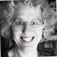 Jo Gower's Instagram, Twitter & Facebook