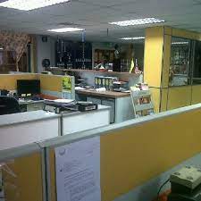 Pejabat lembaga hasil jawatan kosong. Pejabat Daerah Dan Tanah Slim River Government Building