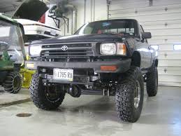 92 Toyota Pickup 2wd Straight Axle Conversion Rust Free Pirate4x4 Com 4x4 And Off Road Forum Toyota Trucks 4x4 Toyota Toyota Pickup 4x4