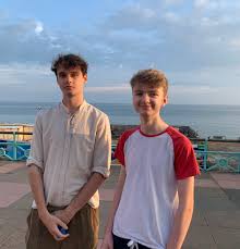 He streams on twitch, and also uploads youtube videos. Tommyinnit On Twitter