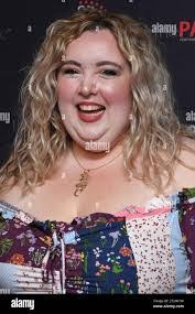 Samantha Parrish's Instagram, Twitter & Facebook