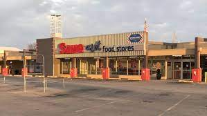 210 w 6th st, benton, il 62812. The Untold Truth Of Save A Lot