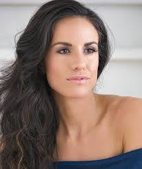 Melanie Mcgregor's Instagram, Twitter & Facebook