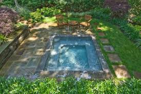 Whirlpool Im Garten Ideen Klein Hinterhof Kleine Hinterhof Pools