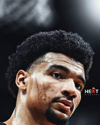 Kel'el Ware (15) now has the most double-doubles among all rookies this  season. He also passes Grant Long for 3rd-most double-doubles by a rookie  in Miami HEAT history.