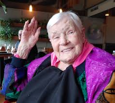 Helen Kearney Obituary