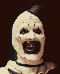 Descriptiona maniacal clown terrorises three young women and anyone else in his way on hallow'een night.all rights go to damien leone. 16 Terrifier Ideen Es Der Clown Clown Horrorfilme