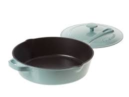 The Truth About Cast Iron Pans 7 Myths That Need To Go Away In 2020 Cookware And Bakeware Cast Iron Cookware Enameled Cast Iron Cookware