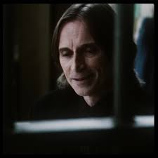 Robert Carlyle Rumple