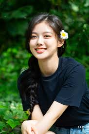 Top 20 most beautiful birds in the world; Top 10 Most Beautiful Korean Actresses According To Kpopmap Readers May 2021 Kpopmap
