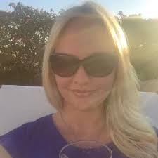 Dr Erin K Morehead (@soccerresearch)