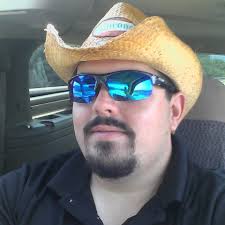 Cory McMahon (@steve.mahoney.37) • Facebook