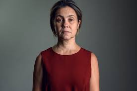 Adriana esteves é a voz de scarlet overkill em minions, e comenta a respeito da experiência de viver a vilã na animação. Adriana Esteves Uma Atriz Que Ilumina Muitas Telas Patricia Kogut O Globo