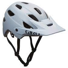 Trail riding demands a helmet that you can forget about on the climb, but based on the design of the pricier montaro mips helmet, the giro chronicle mips helmet comes. Fahrradhelm Mtb All Mountain Giro Chronicle Mips Giro Decathlon