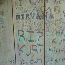 Wichtig sind dabei hauptsächlich die klasse des produktes, in bezug auf der ausführung unter anderem der attributen. 25 Todestag Von Kurt Cobain Sprecher Einer Ganzen Generation Archiv