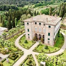 Royal Baby: British aristocracy celebrates arrival of newborn linked to  Royal Family