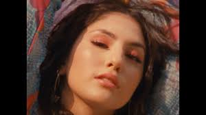 Diandra Reviews It All-Exclusive Premiere: Belaro Goes "Scarlet"