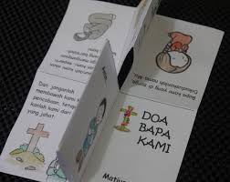 Doa ini adalah doa yang diajarkan langsung oleh yesus ada beberapa terjemahan dalam bahasa inggris untuk doa bapa kami, tapi yang umum dipakai adalah versi yang di atas, diambil dari book of. Contoh Buku Mini Doa Bapa Kami