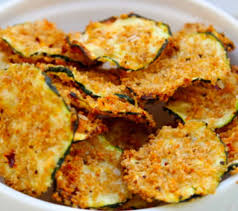 Chips De Courgettes Au Four Ideal Pour Un Apero De Soiree En 2020 Chips De Courgettes Au Four Courgette Au Four Chips De Courgette