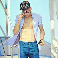 Neymar Jr Wearing The Shades Whilst Holidaying In Ibiza Neymar Neymar Jr Neymar Brazil