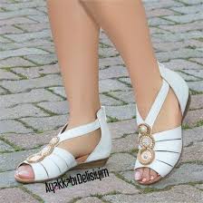 Azir Beyaz Tasli Sandalet Sapatos Basicos Modelos De Sapatos Sapatos