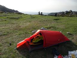 Montata con vento a 30 nodi (circa 56 km/h) e nonostante le forti raffiche, la tenda rimane ben. Avis Camp Minima 1 Sl