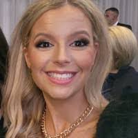 Monique Cole's Instagram, Twitter & Facebook