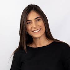 Shifting $1BN of venture capital to Latines is everyone's responsibility—  Introducing LaFamilia's team to lead the way + join the movement