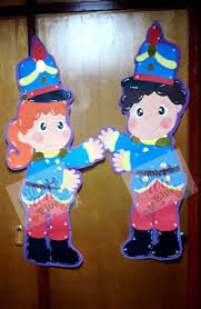 Pedido Listo Soldados Husares De Junin De 80 Cm De Alto Hecho En Cartulina Y Papel Les C Manualidades Decoraciones Para Carpetas Decoraciones Escolares