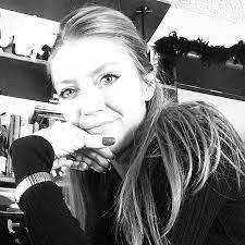 Deanne Kenney's Instagram, Twitter & Facebook