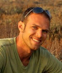 Native White-lipped Frog Larvae (Leptodactylus albilabris) Outcompete  Introduced Cane Toad Larvae (Rhinella marina) under Labora