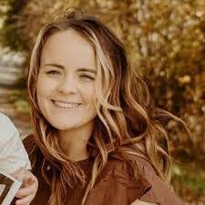 Katie Pollock's Instagram, Twitter & Facebook