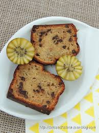 Cake Banane Et Pepites De Chocolat Les Delices D Helene Pepite Chocolat Gateau Aux Noix De Pecan Recette Banane