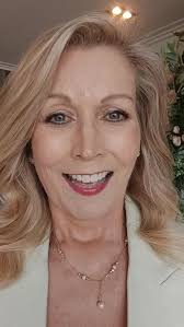 Maureen Sweeney Celebrant