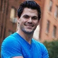 Robert Gomillion's Instagram, Twitter & Facebook