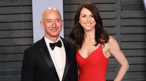 Jeff bezos is not only the richest person in the world, but also the richest person in modern history. Amazon Founder Jeff Bezos Personal Wealth Tops 200 Billion Nz Herald
