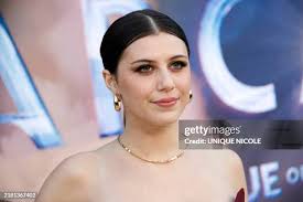 197 Mia Sinclair Jenness Stock Photos, High-Res Pictures, and Images