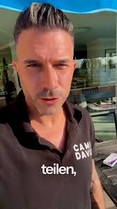 Opening of Giovanni L Mallorca