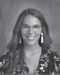 Ella Koenig's Instagram, Twitter & Facebook