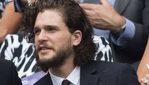 Maybe you would like to learn more about one of these? Game Of Thrones Kit Harington Jon Snow A Encore Les Cheveux Longs Mes 6 Hypotheses Le Plus