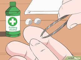 The risk is much less for pieces of glass, plastic, or metal. 4 Ways To Remove A Deep Splinter Wikihow Life
