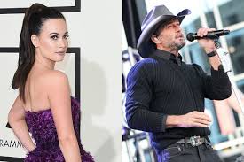 Food and music, our original otp. Top 10 Country Songs About Food