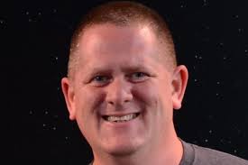 Michael Mcneish's Instagram, Twitter & Facebook