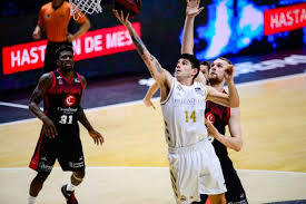 El alero de la selección argentina dejará el real madrid para unirse a la liga estadounidense. Enesimo Contacto Entre El Real Madrid Y Deck Para Renovar Que Fracasa Y El Alero Escuchara Propuestas De La Nba El Proximo Mes Encestando Es