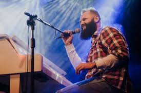 Witek muzyk ulicy начал(а) читать. Witek Muzyk Ulicy W Dwoch Swiatach Torun Kujawsko Pomorskie Travel