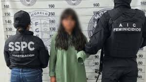Se entrega presunta feminicida, acusada de rociar gasolina y prender fuego a una comerciante en Morelos