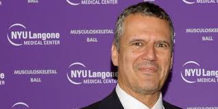 The SaaS Companies Most at Risk If the CEO Leaves, According to Morgan  Stanley