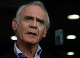 Η εγγονή του κιάρα μαρκέζη τον αποχαιρέτησε με μία μόνο λέξη και μία φωτογραφία. Fwtografia Sok Toy Akh Tsoxatzopoyloy Sto Nosokomeio H Anarthsh Ths Bikys Stamath Tribune Gr