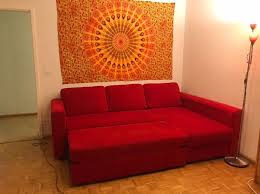 Ein trendiges sofa mit integrierter bettfunktion. Ikea Sofa In Rot Manstad Kaufen Auf Ricardo
